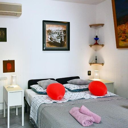 Bohemian Rhapsody Apartment Rovinj Luaran gambar