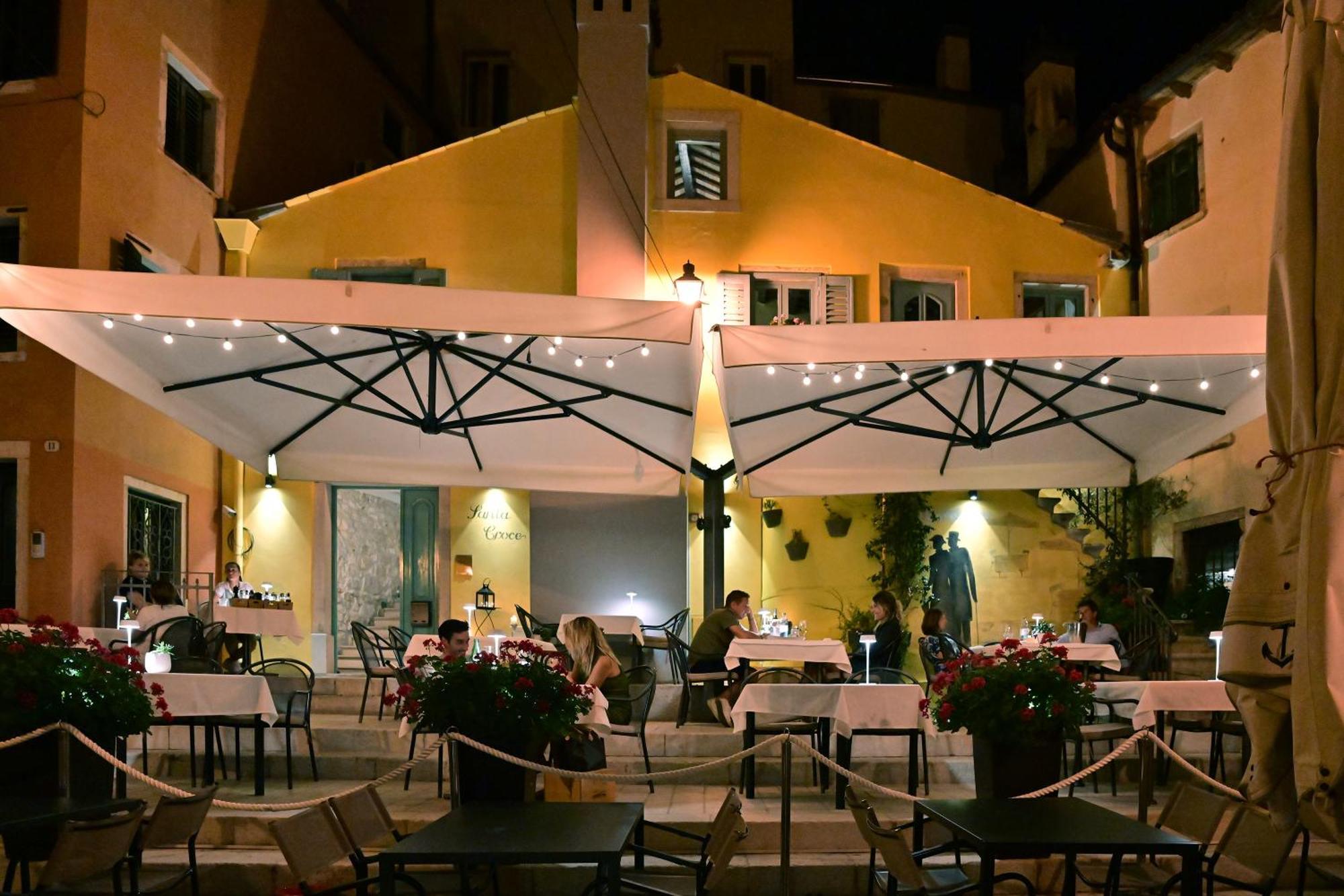 Bohemian Rhapsody Apartment Rovinj Luaran gambar