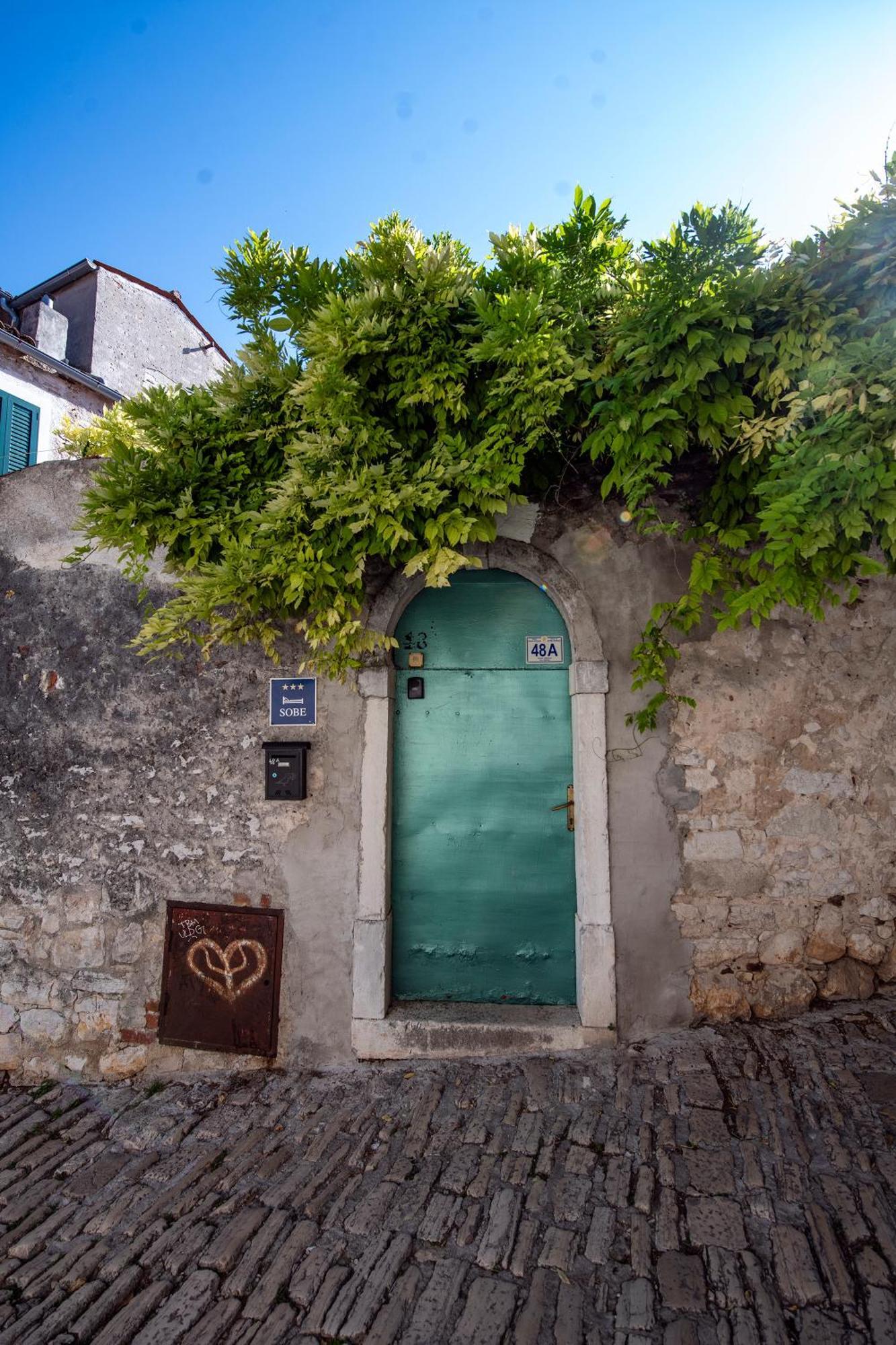 Bohemian Rhapsody Apartment Rovinj Luaran gambar